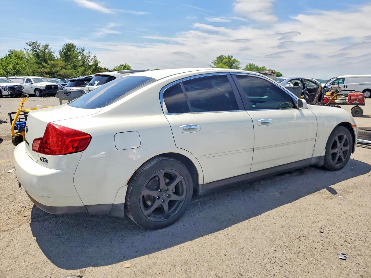 INFINITI G35 Base