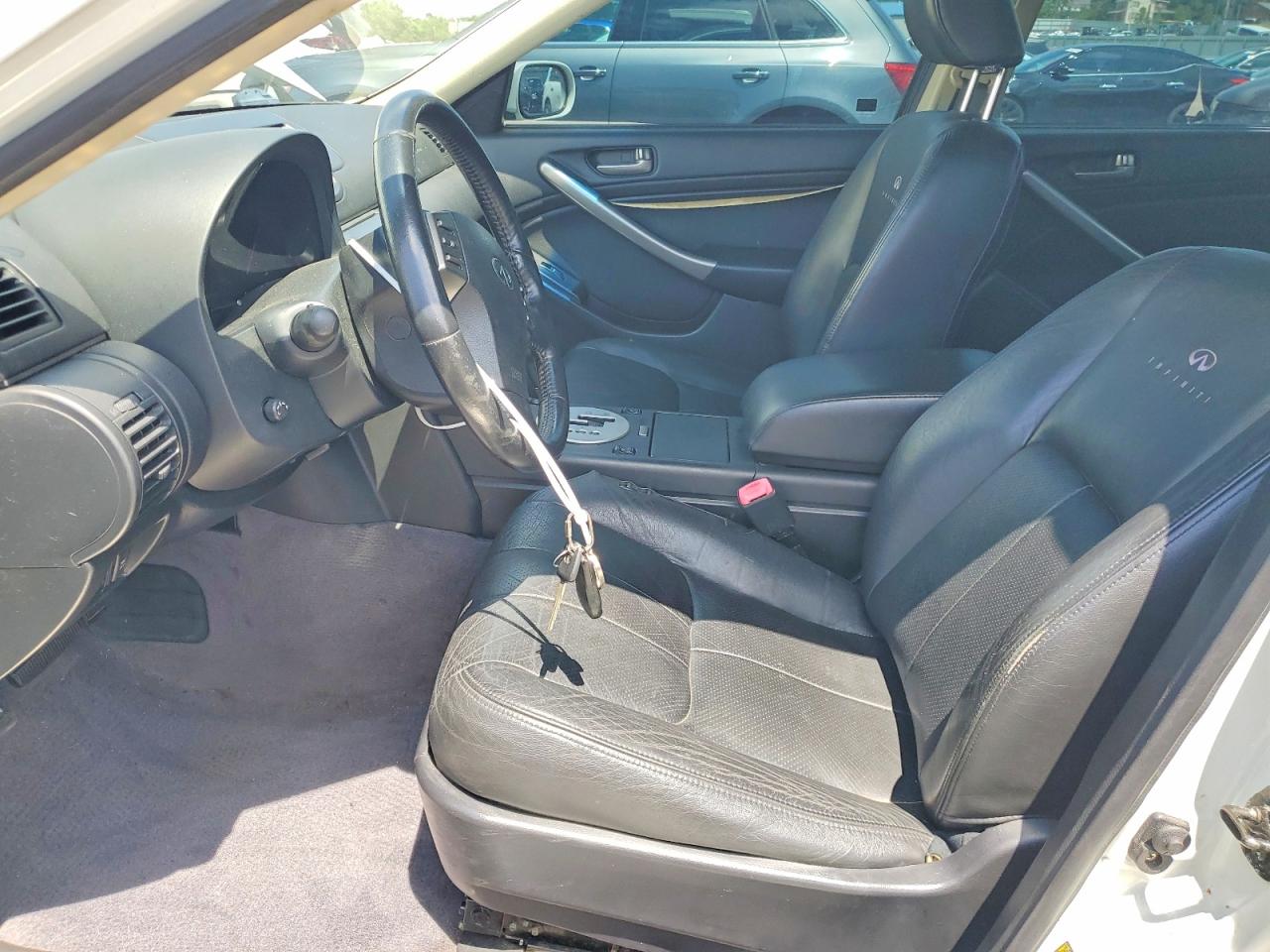 INFINITI G35 Base