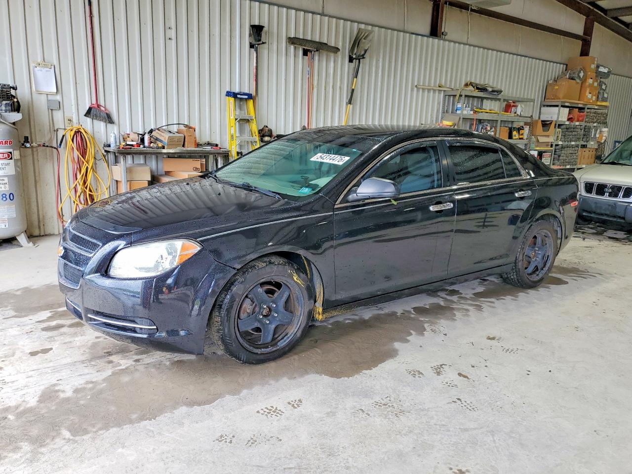 Salvage Chevrolet Malibu Image