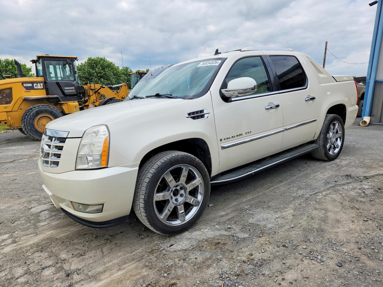 Salvage Cadillac Escalade Image