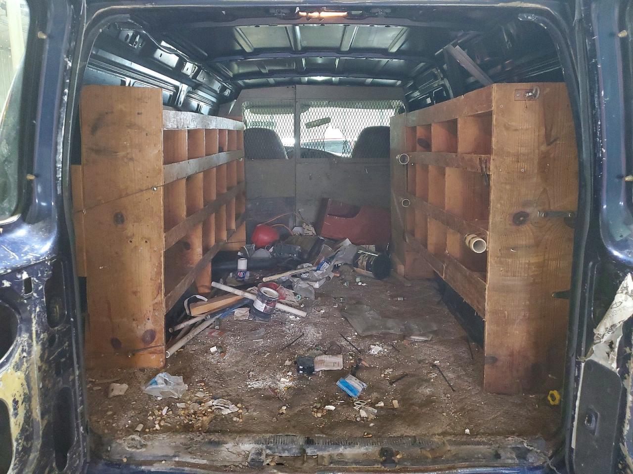 Ford Econoline E250 Van