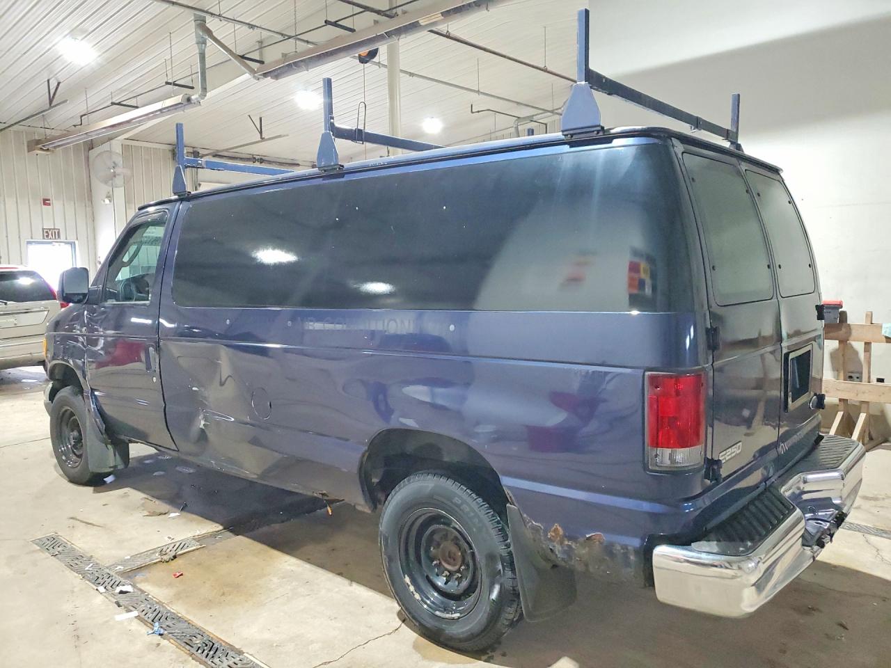 Ford Econoline E250 Van