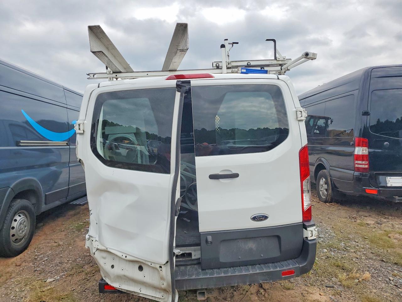 Ford Transit T-250