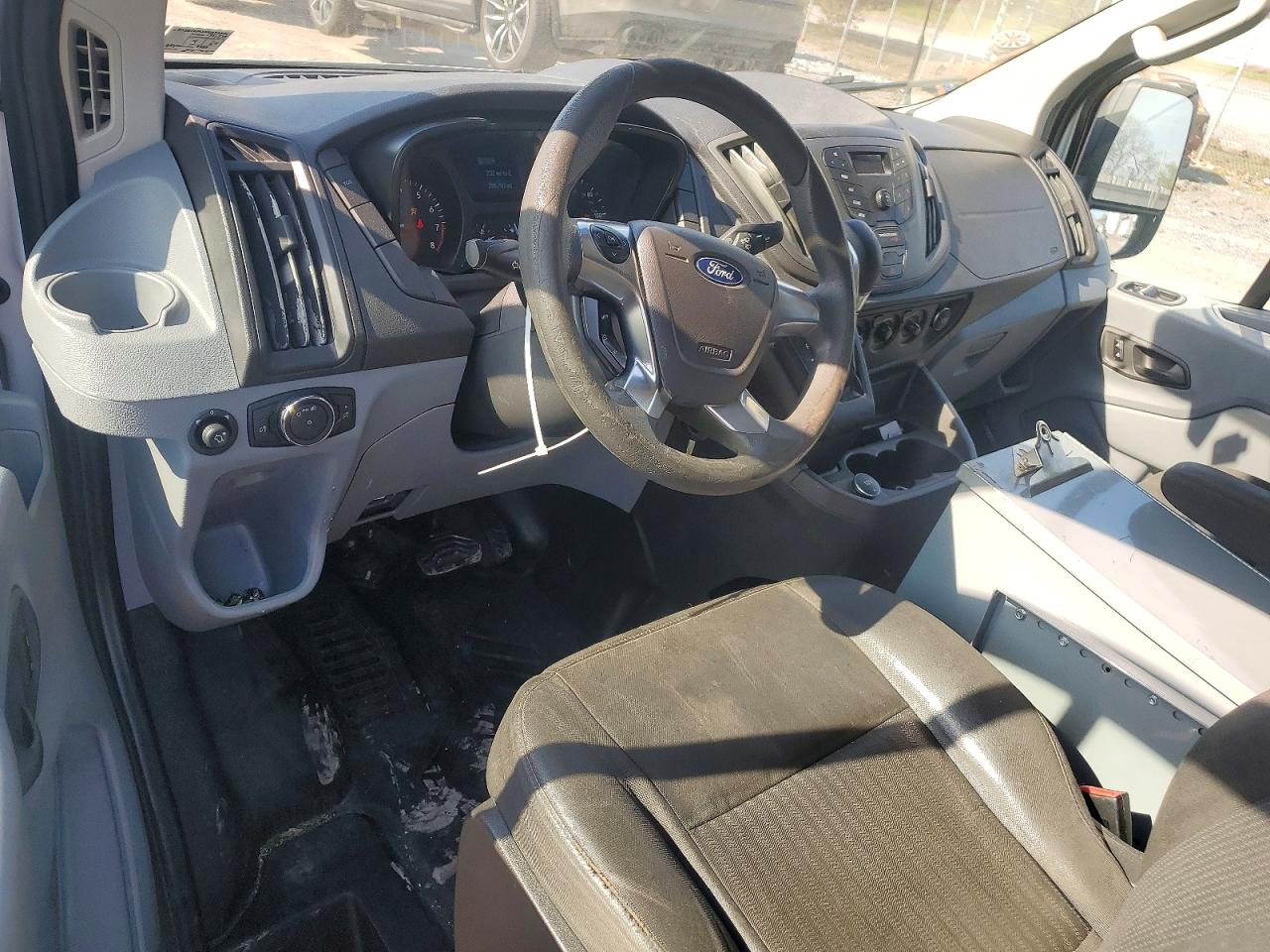 Ford Transit T-250