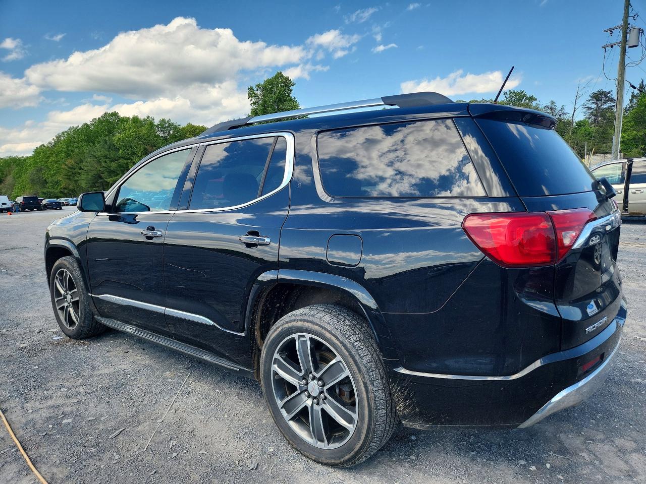 GMC Acadia Denali