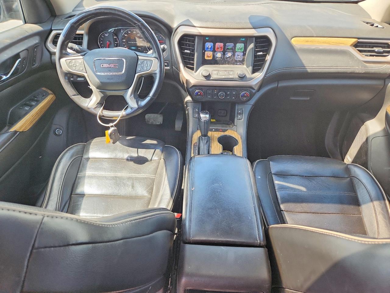 GMC Acadia Denali