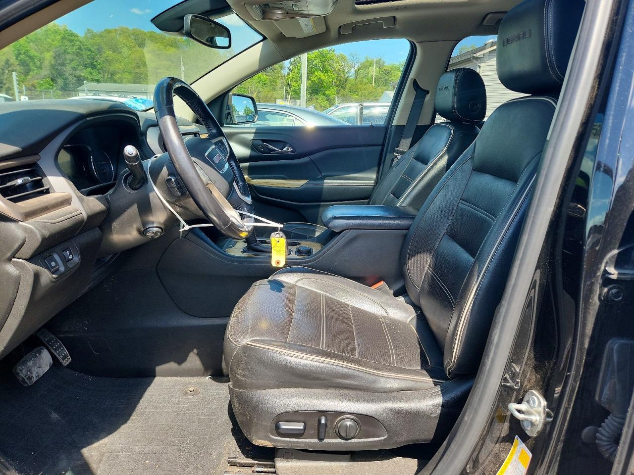 GMC Acadia Denali