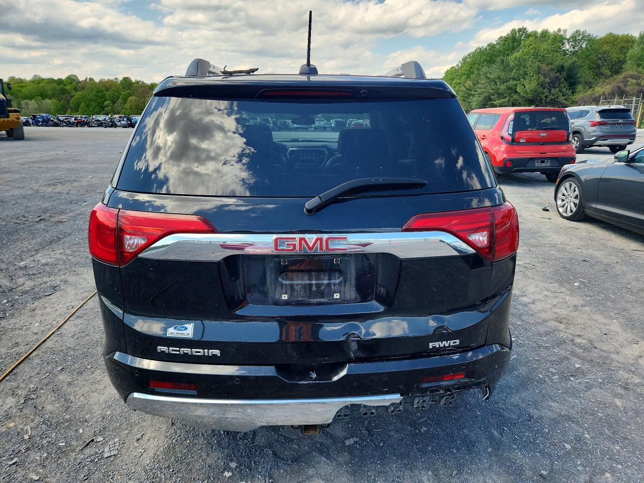 GMC Acadia Denali