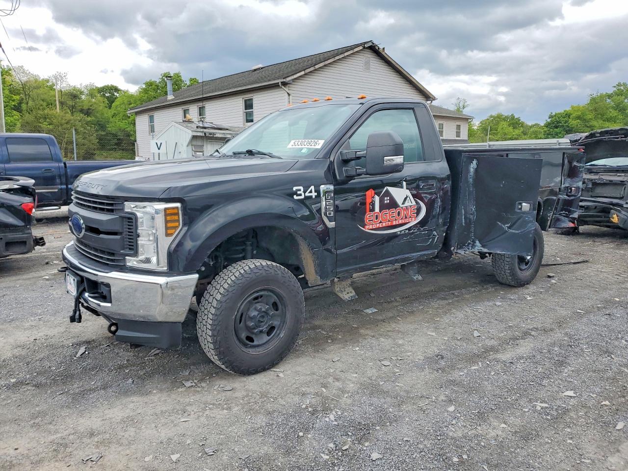 Salvage Ford F-250 Image