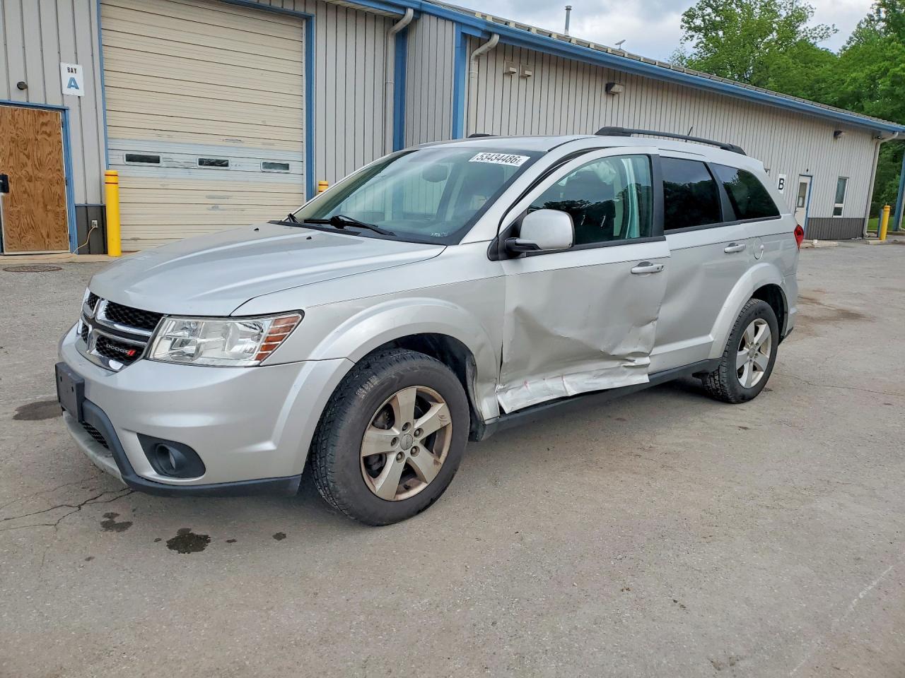 Salvage Dodge Journey Image