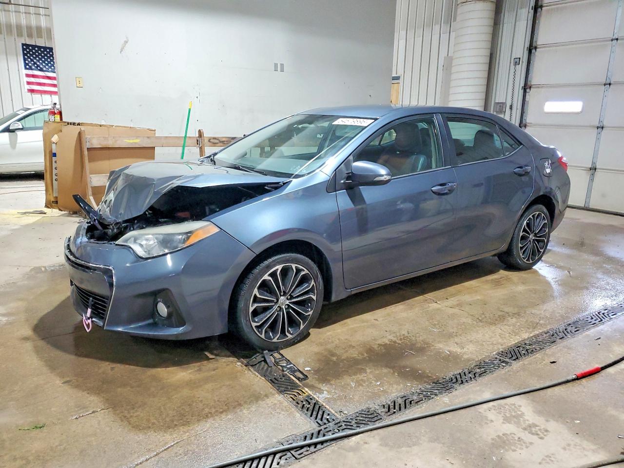 Salvage Toyota Corolla Image