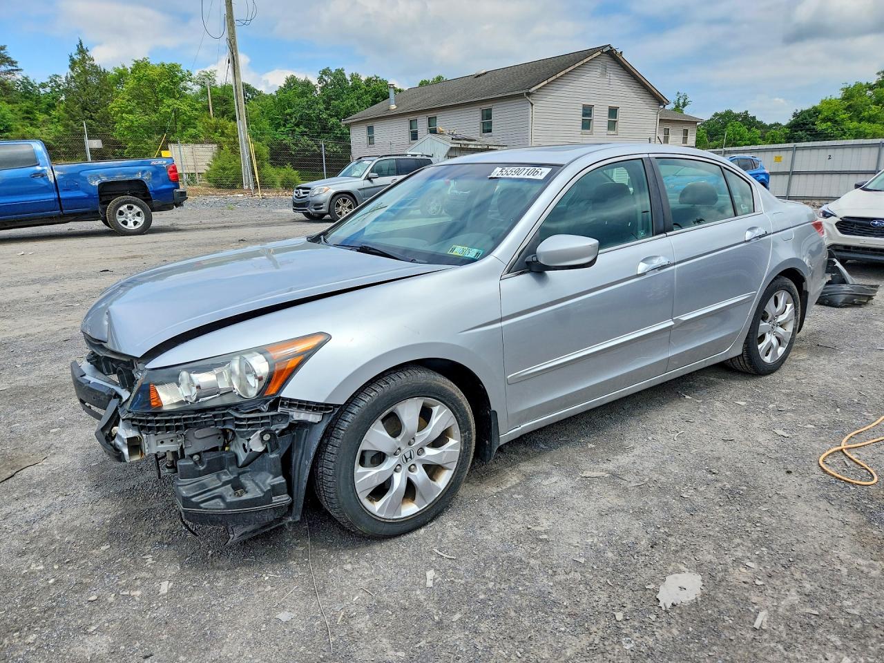 Salvage Honda Accord Image