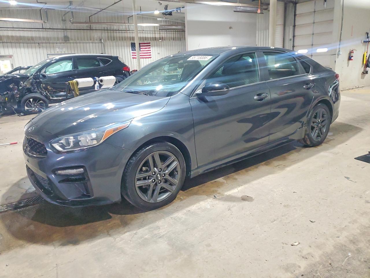 Salvage Kia Forte Image