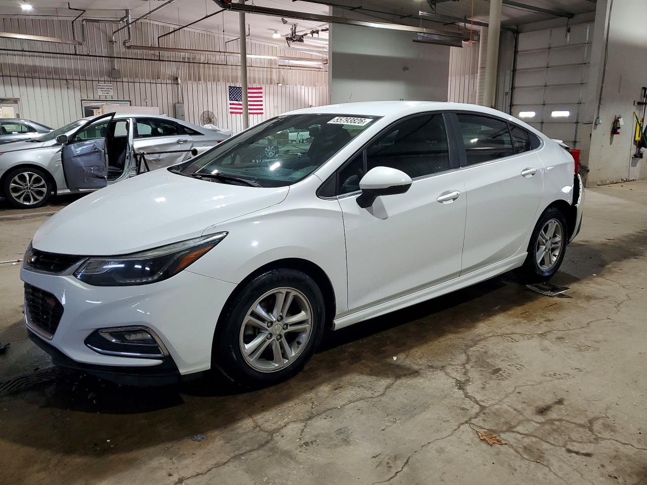 Salvage Chevrolet Cruze Image