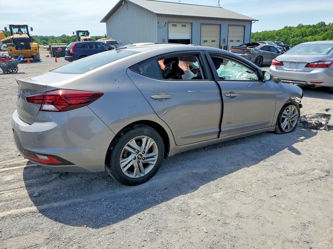 Hyundai ELANTRA Value Edition