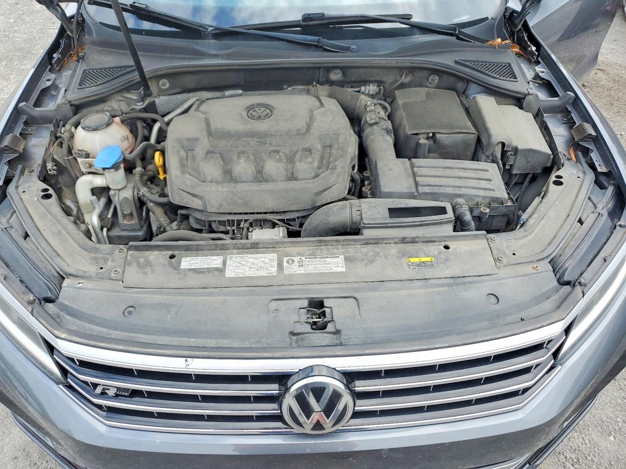 Volkswagen Passat S