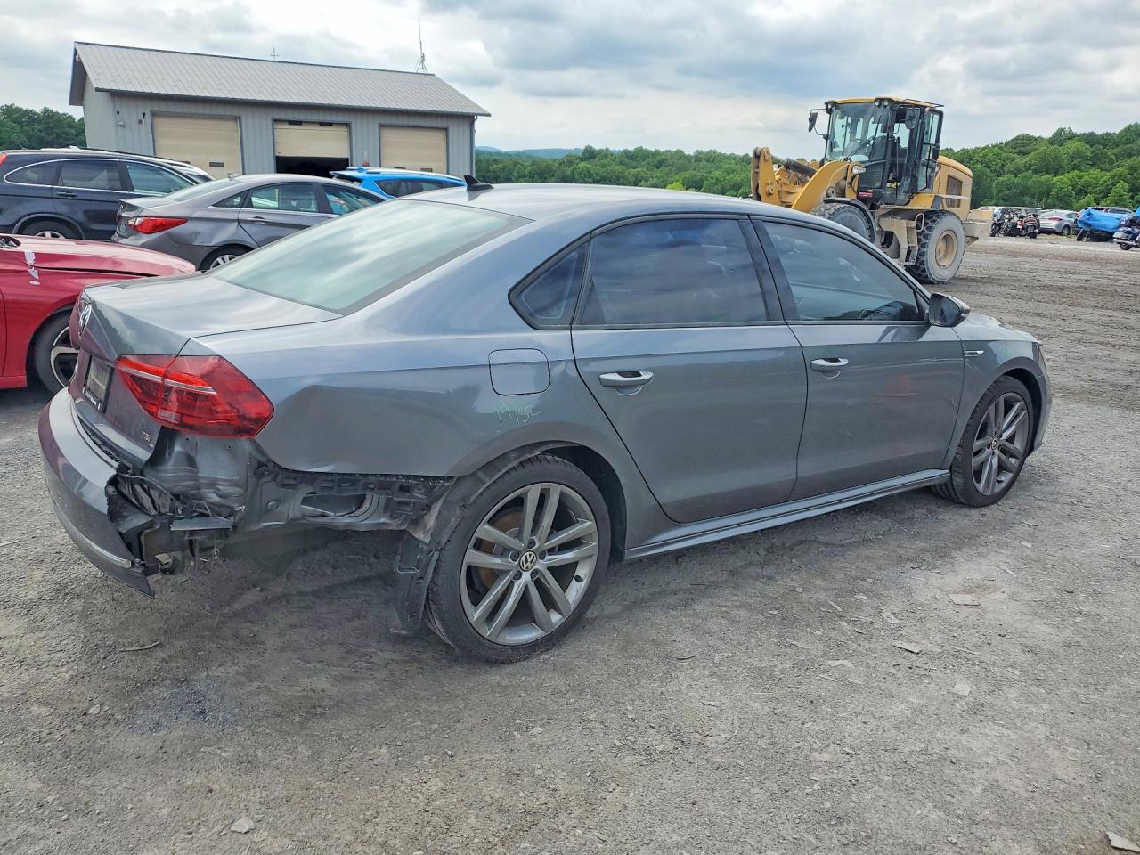 Volkswagen Passat S