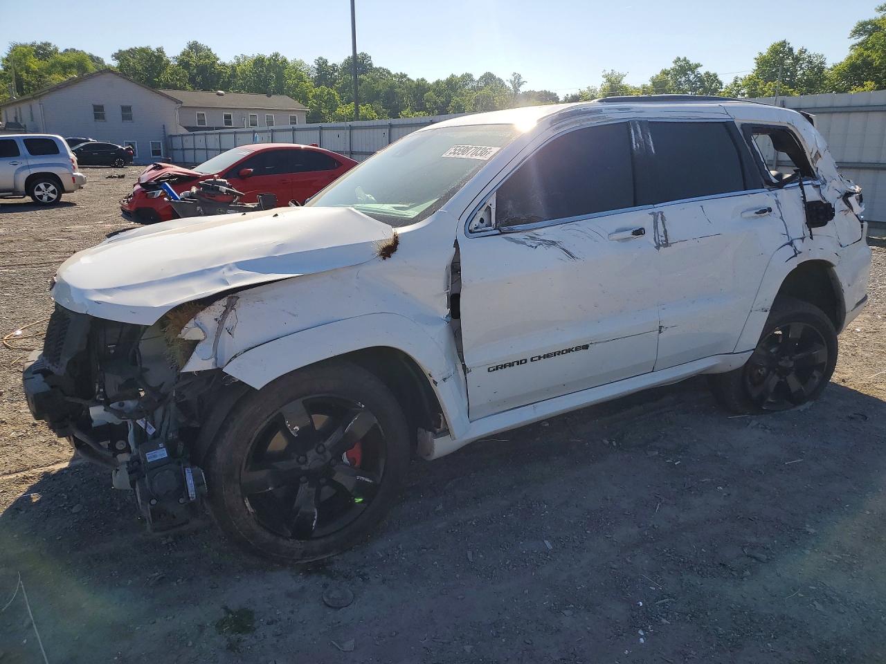 Salvage Jeep Cherokee Image
