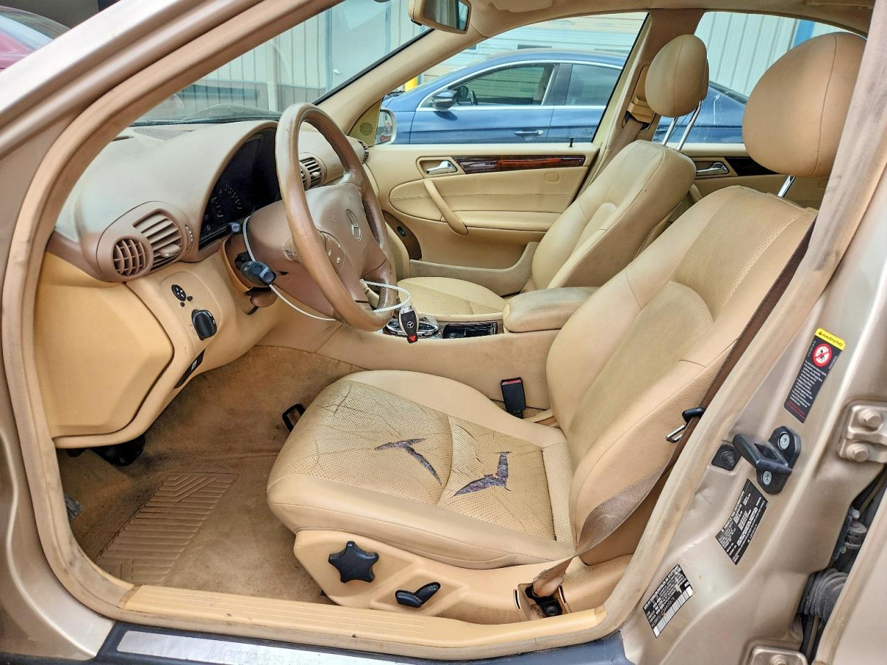 Mercedes-Benz C-Class 240