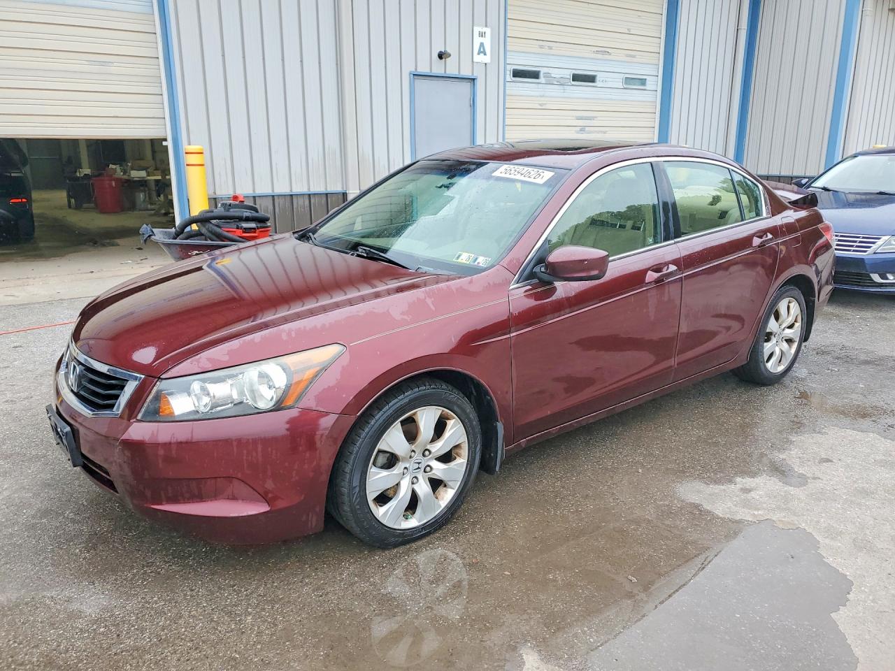 Salvage Honda Accord Image