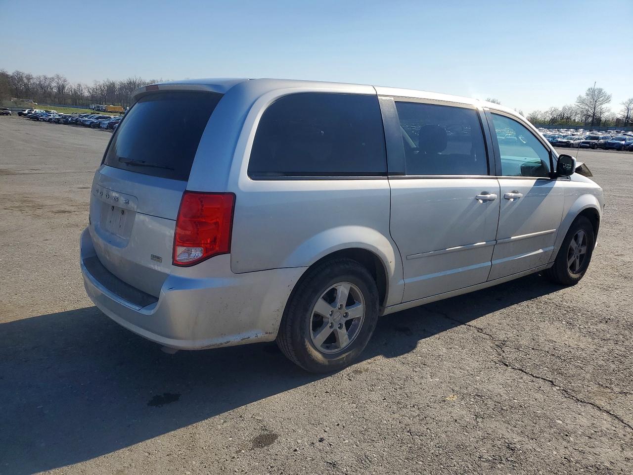 Dodge Caravan Sxt