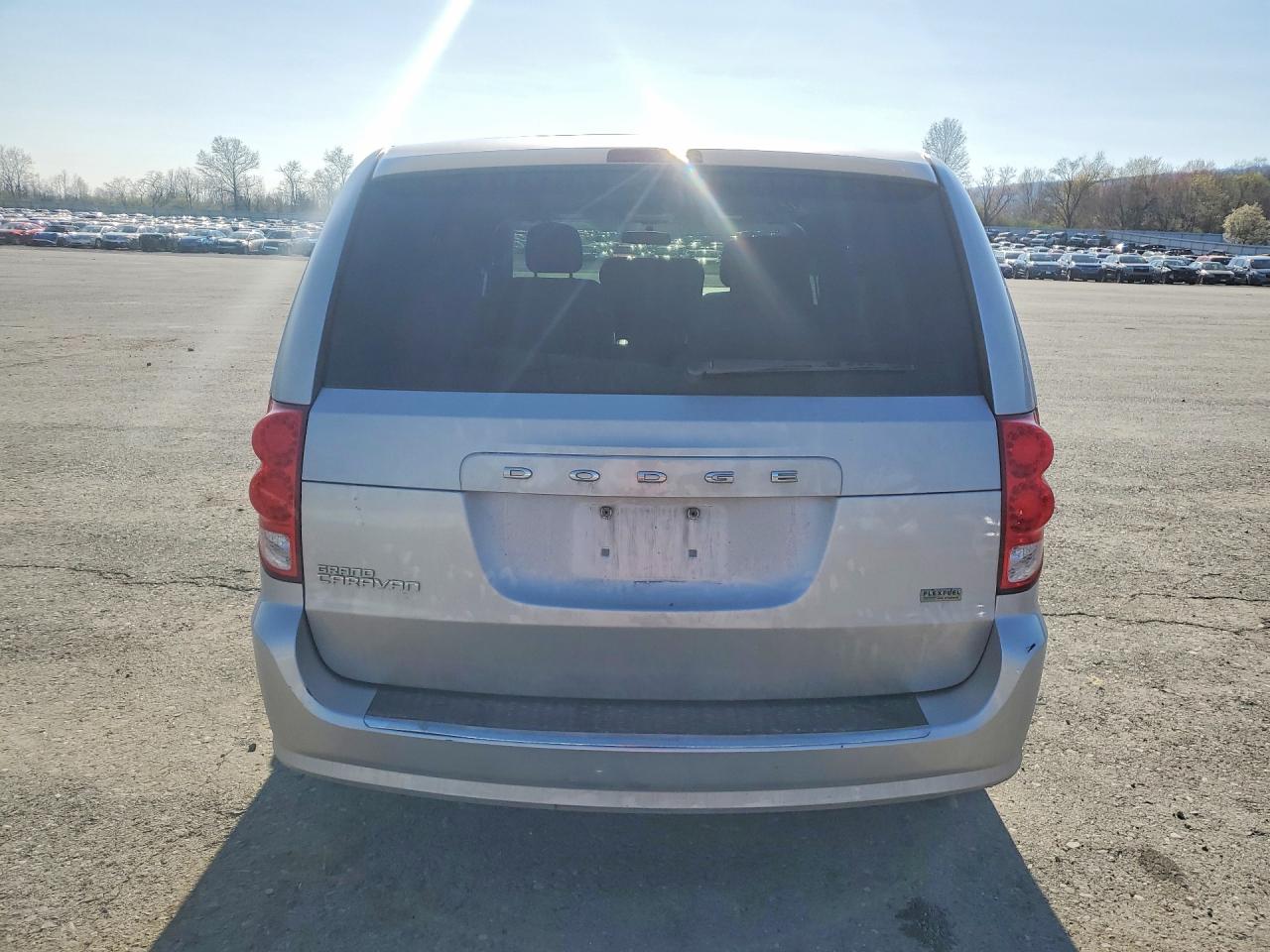 Dodge Caravan Sxt