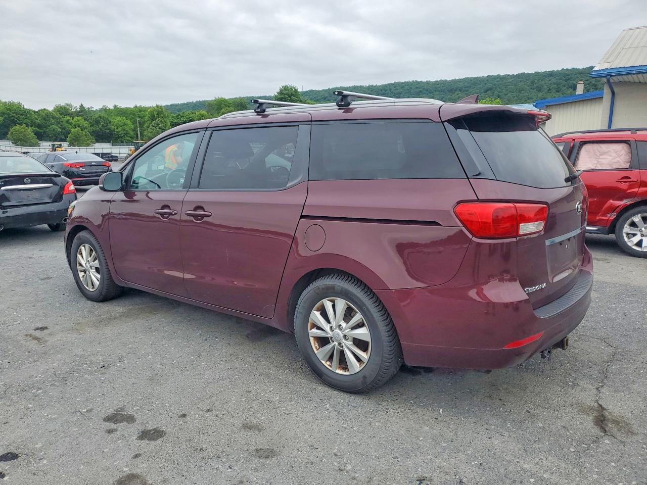 Kia Sedona Lx