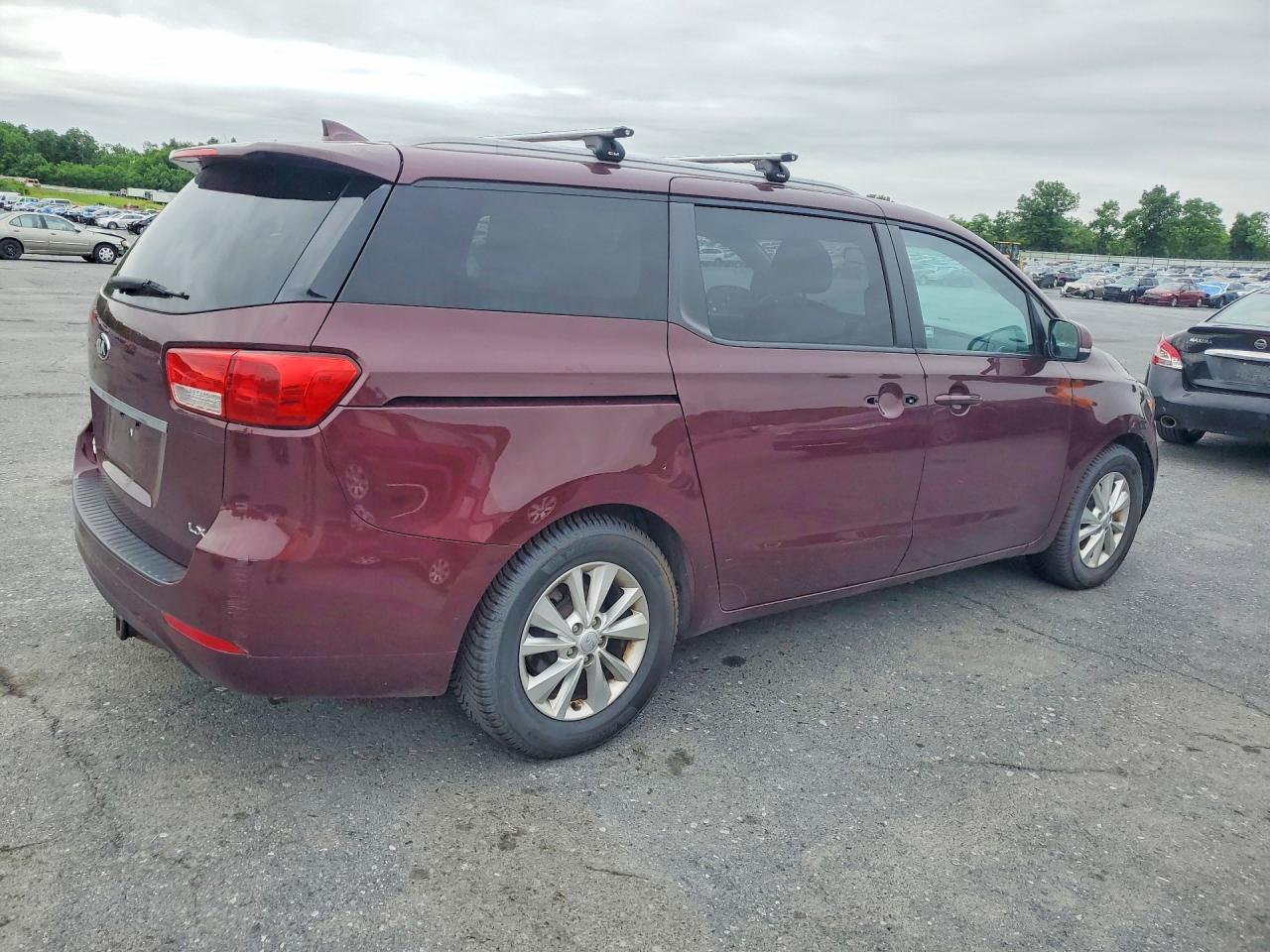 Kia Sedona Lx