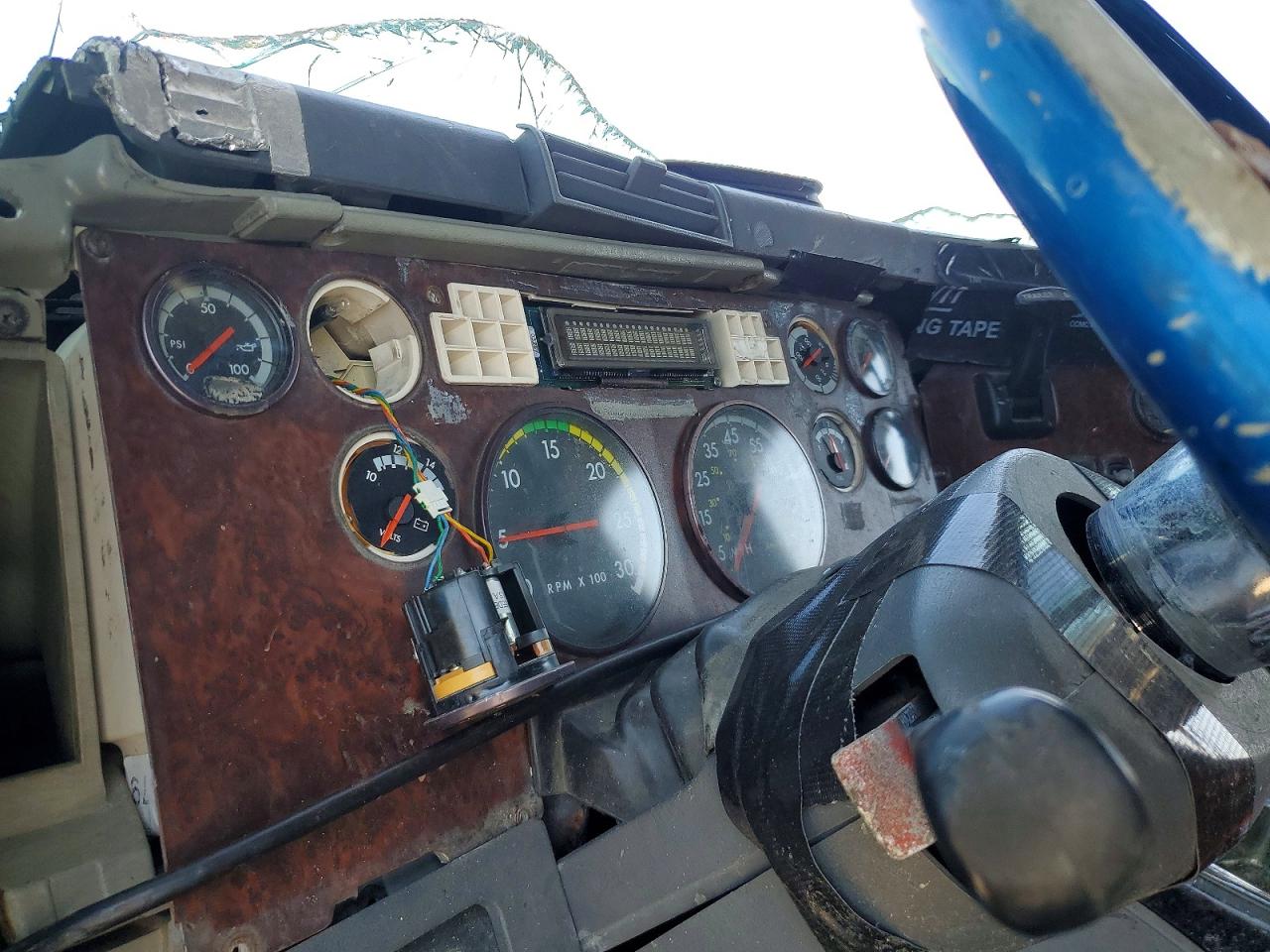 Freightliner Cst120