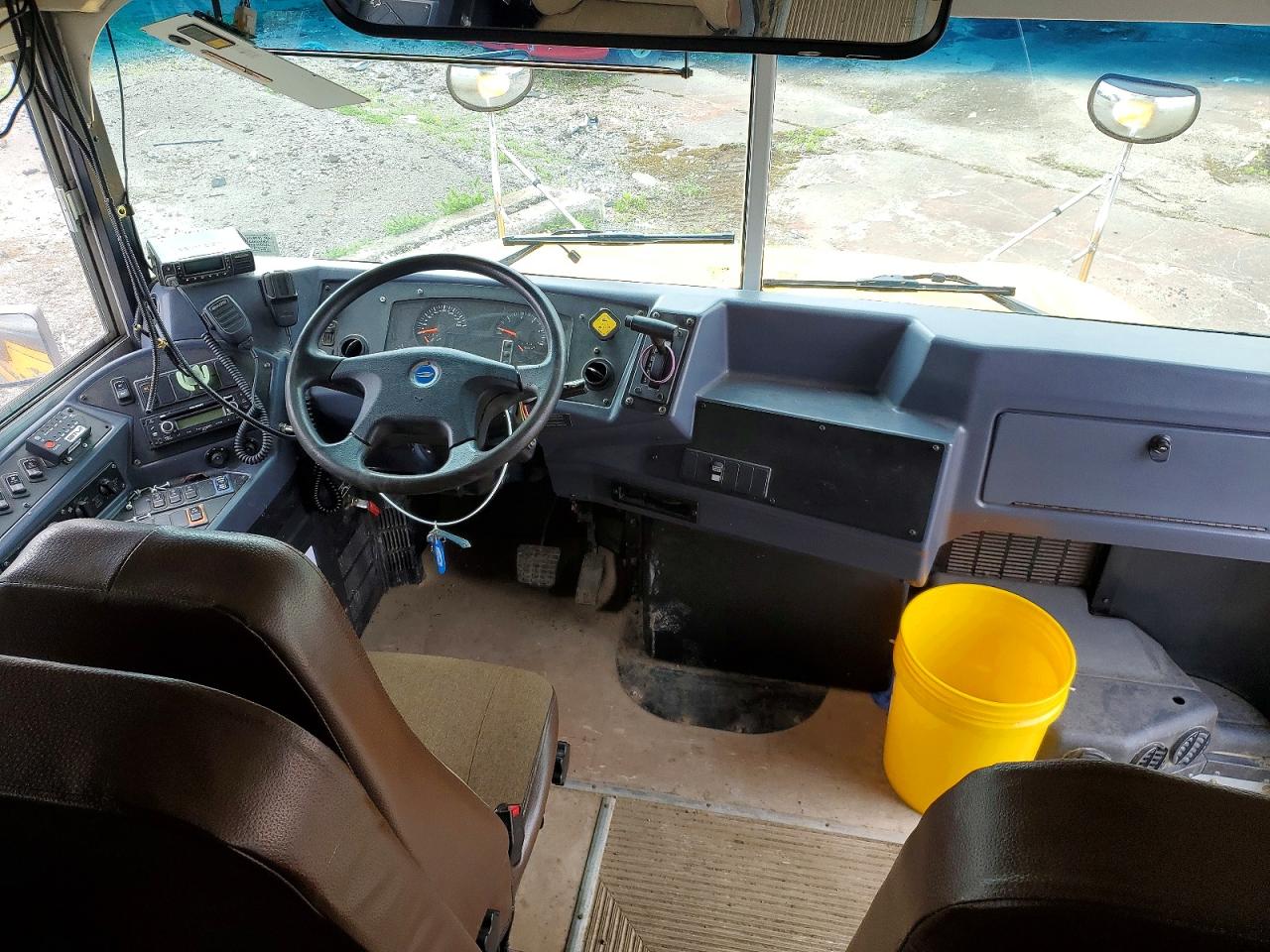 Chevrolet Bus
