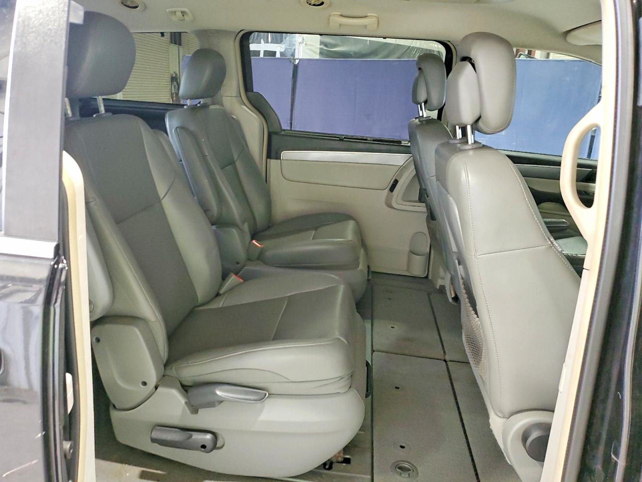 Volkswagen Routan Se