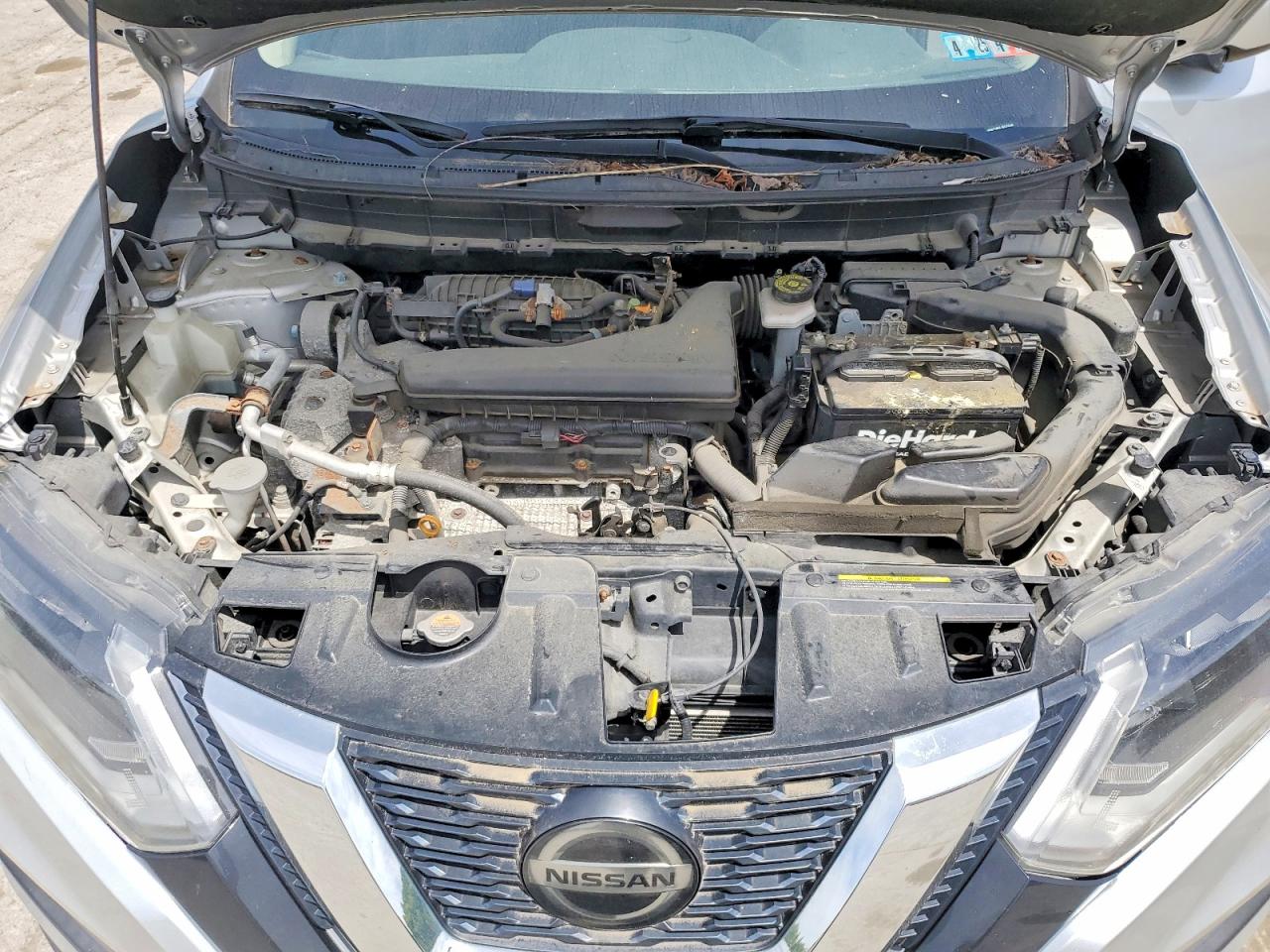 Nissan Rogue S