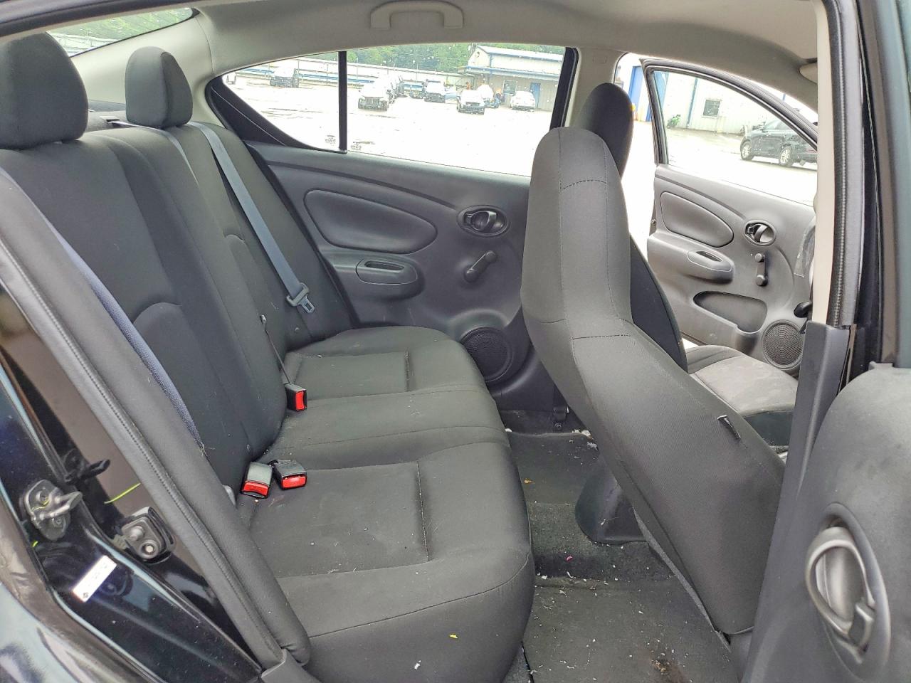 Nissan Versa 1.6 S Plus