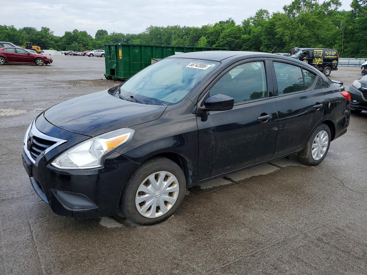 Salvage Nissan Versa Image