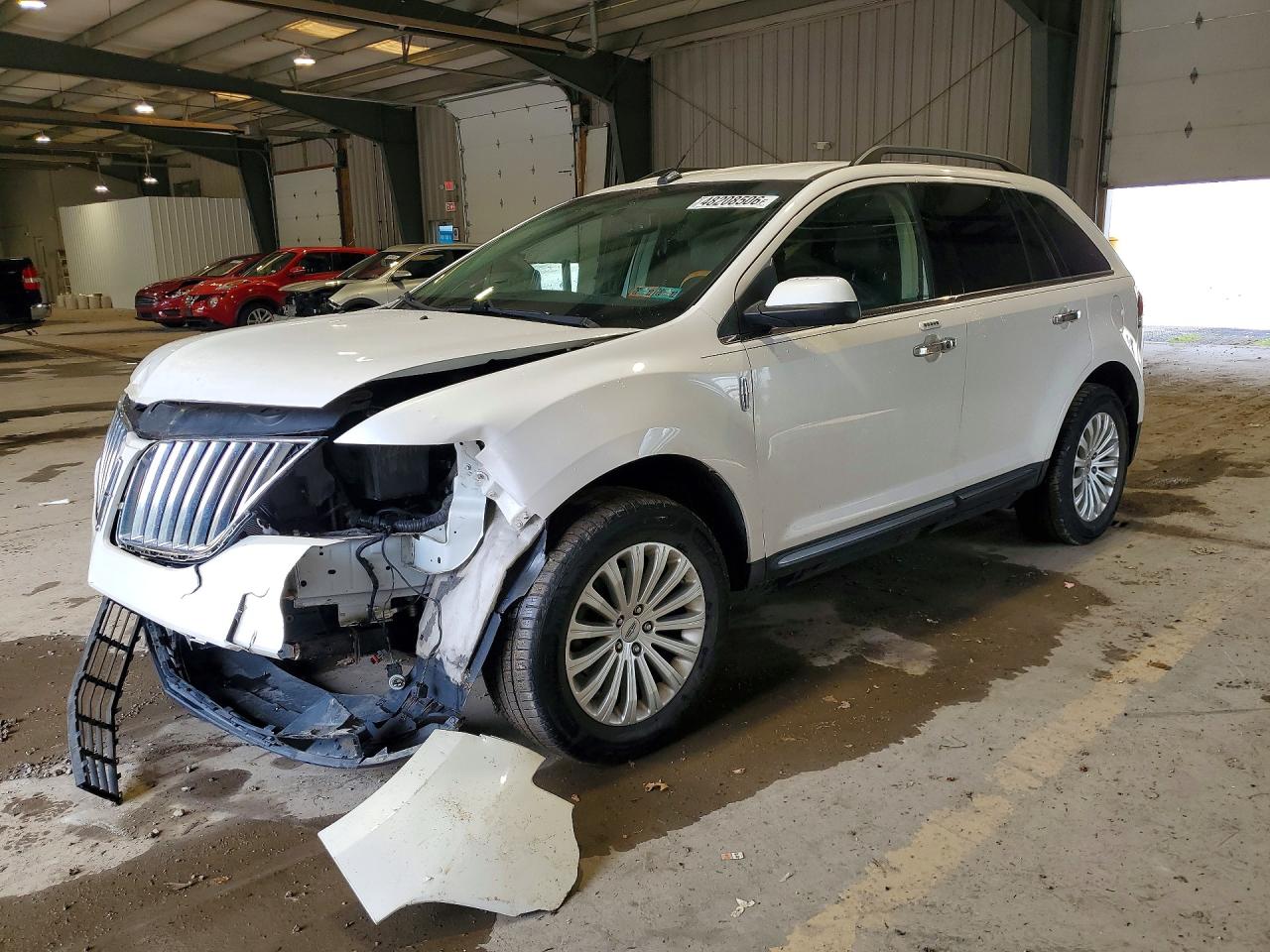 Salvage Lincoln MKX Image