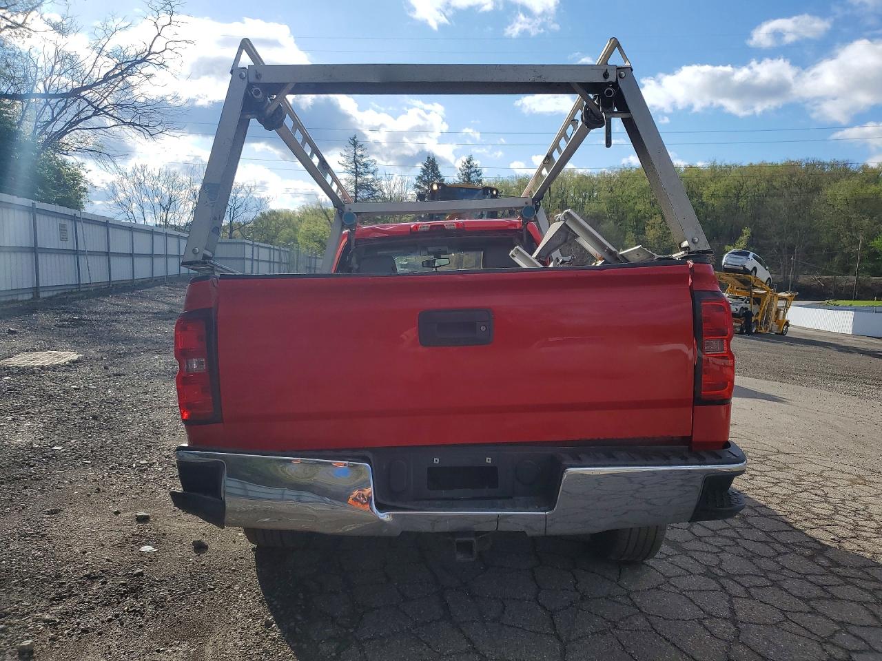 Chevrolet Silverado C1500