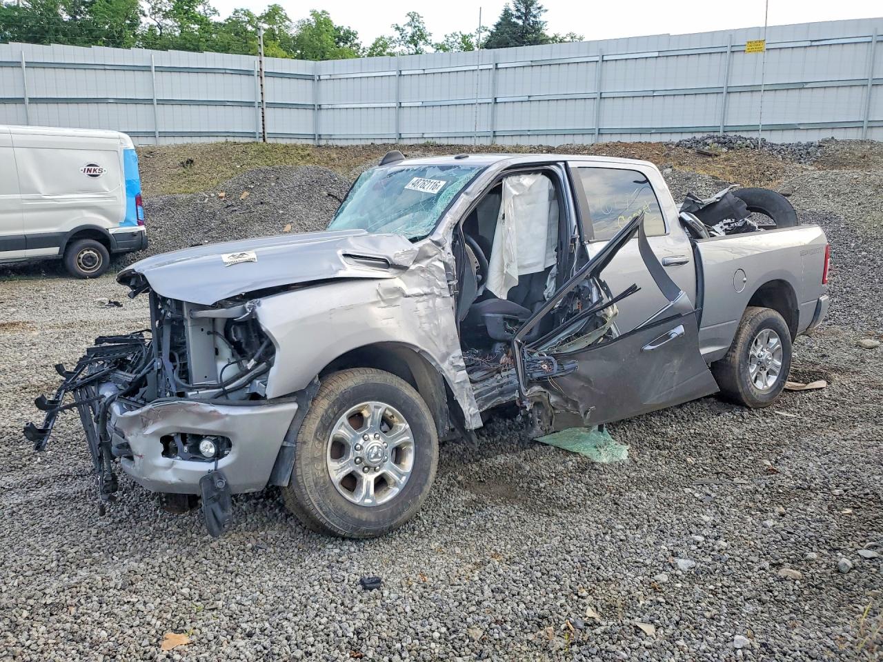 Salvage Ram 2500 Image