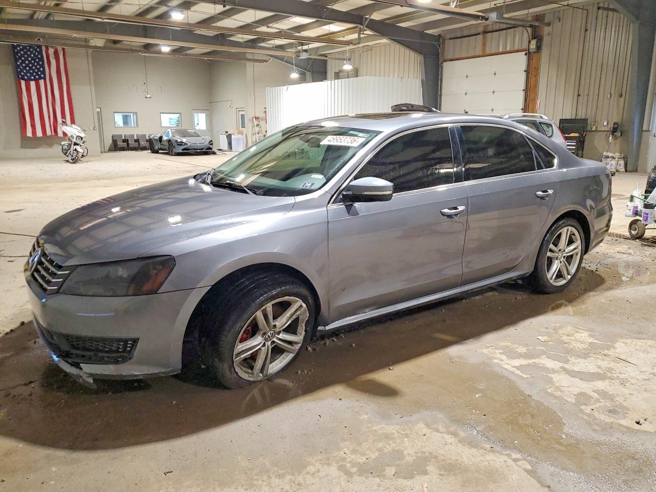 Salvage Volkswagen Passat Image