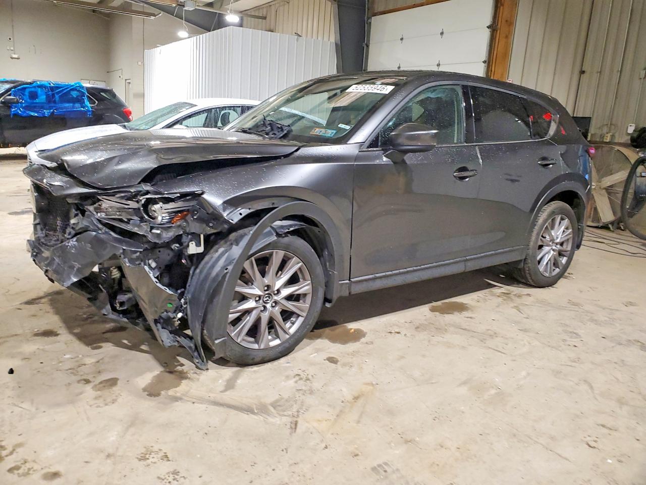 Salvage Mazda Cx Image
