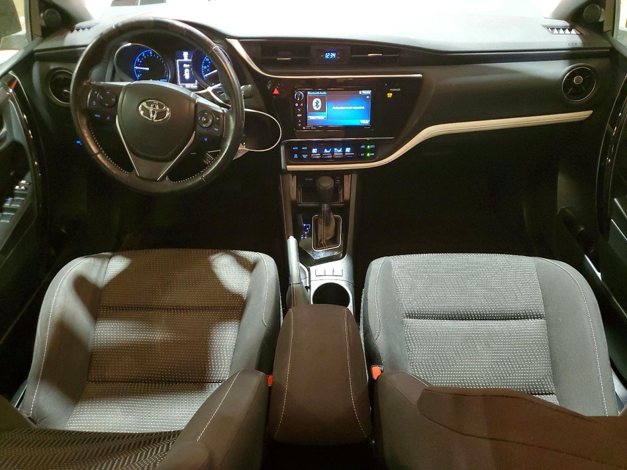 Toyota Corolla Base