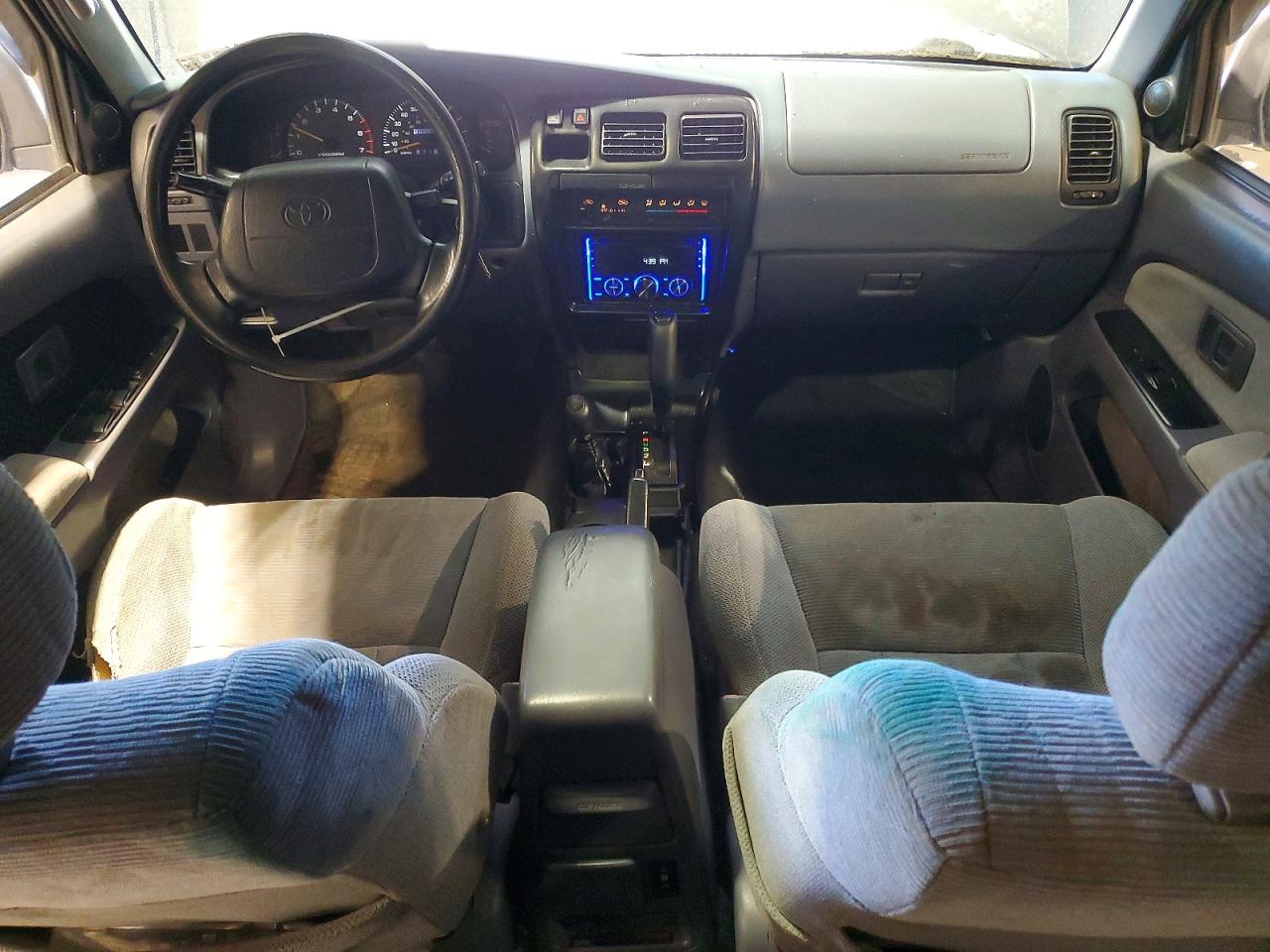 Toyota 4Runner Sr5