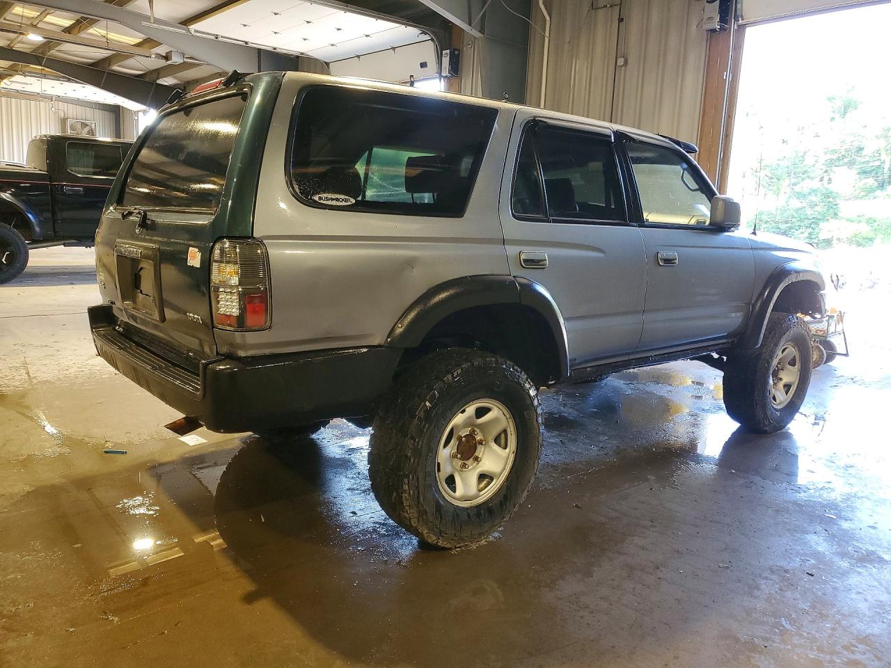 Toyota 4Runner Sr5