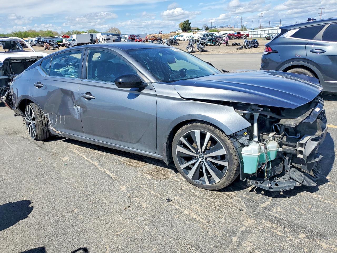 Nissan Altima Sr