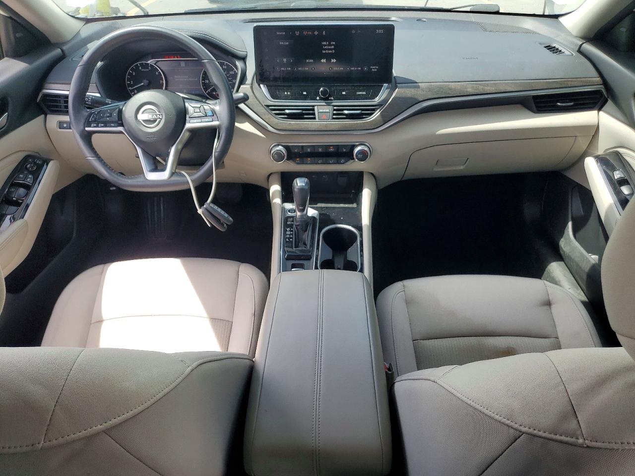 Nissan Altima Sv