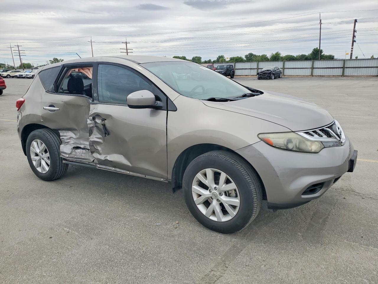 Nissan Murano S