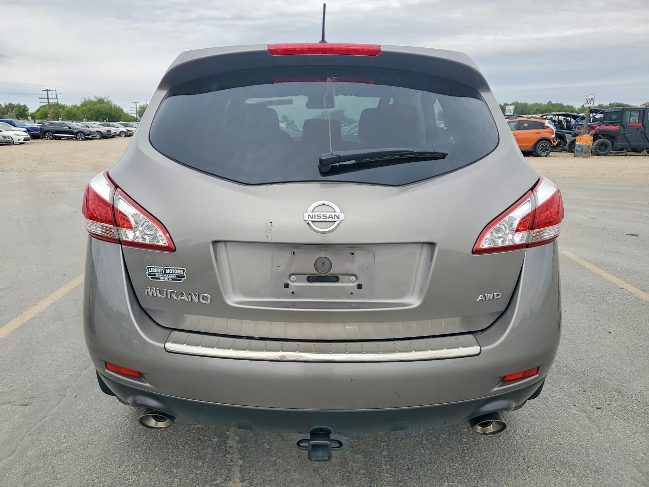Nissan Murano S