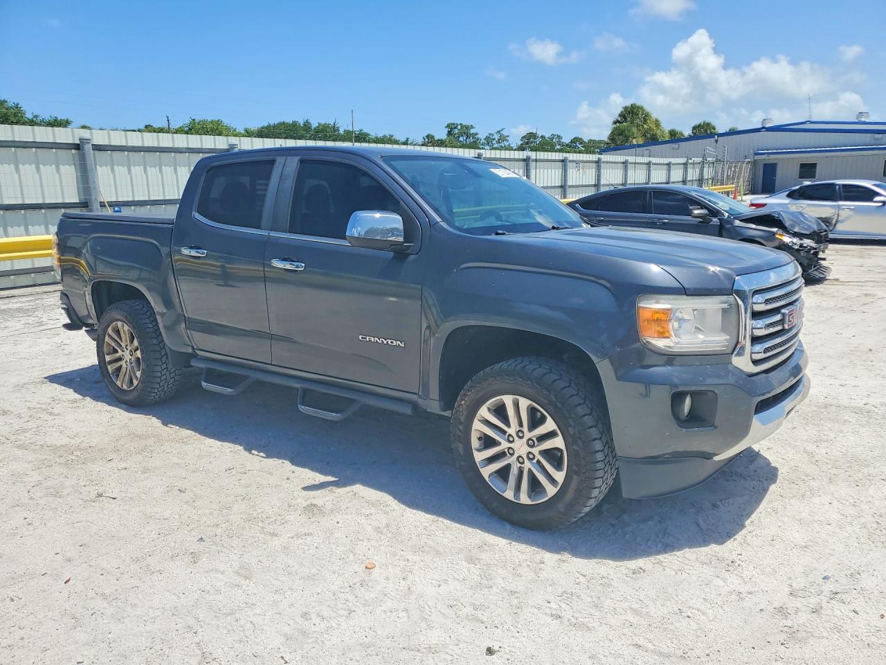 GMC Canyon Slt