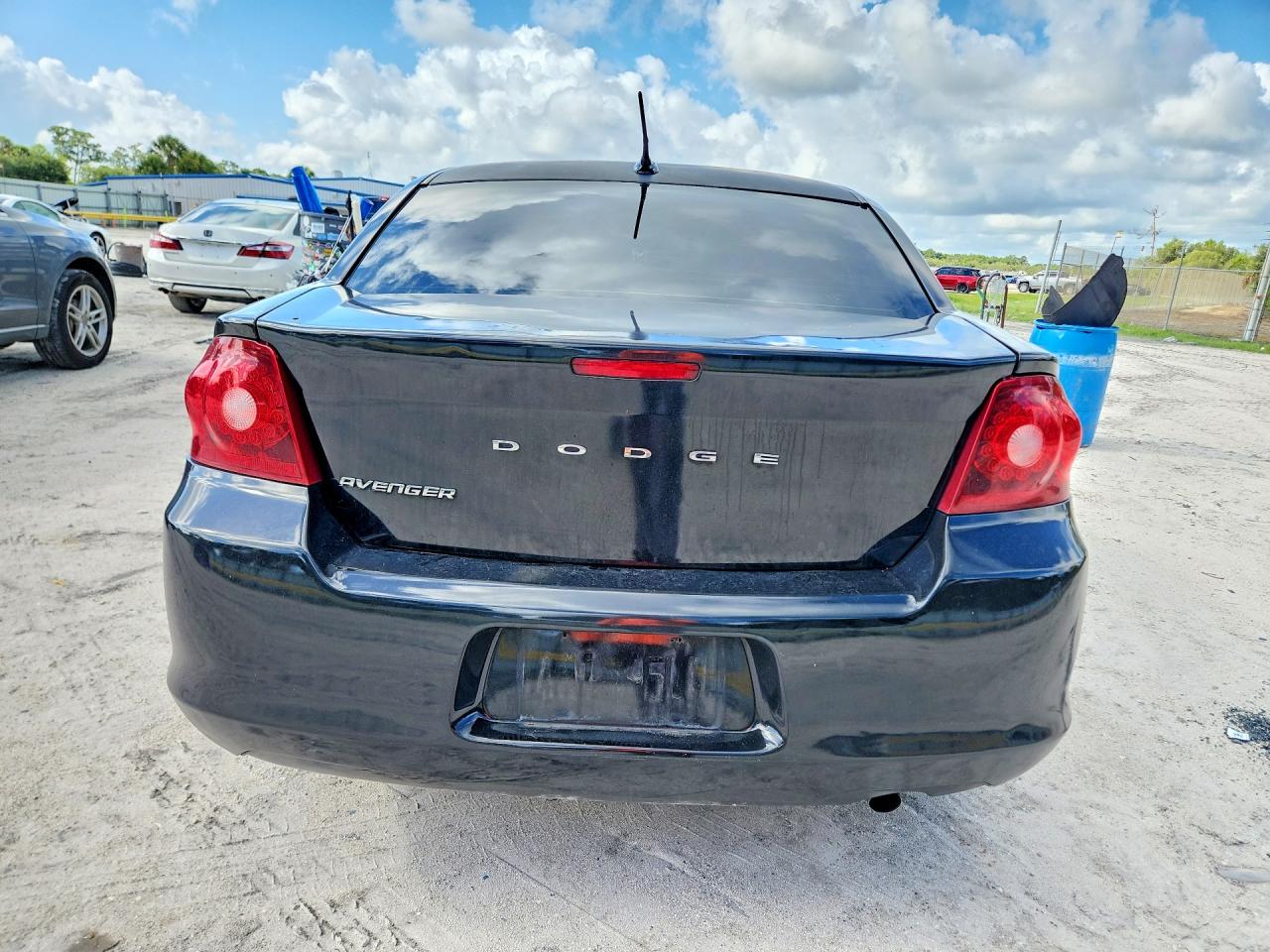 Dodge Avenger Se