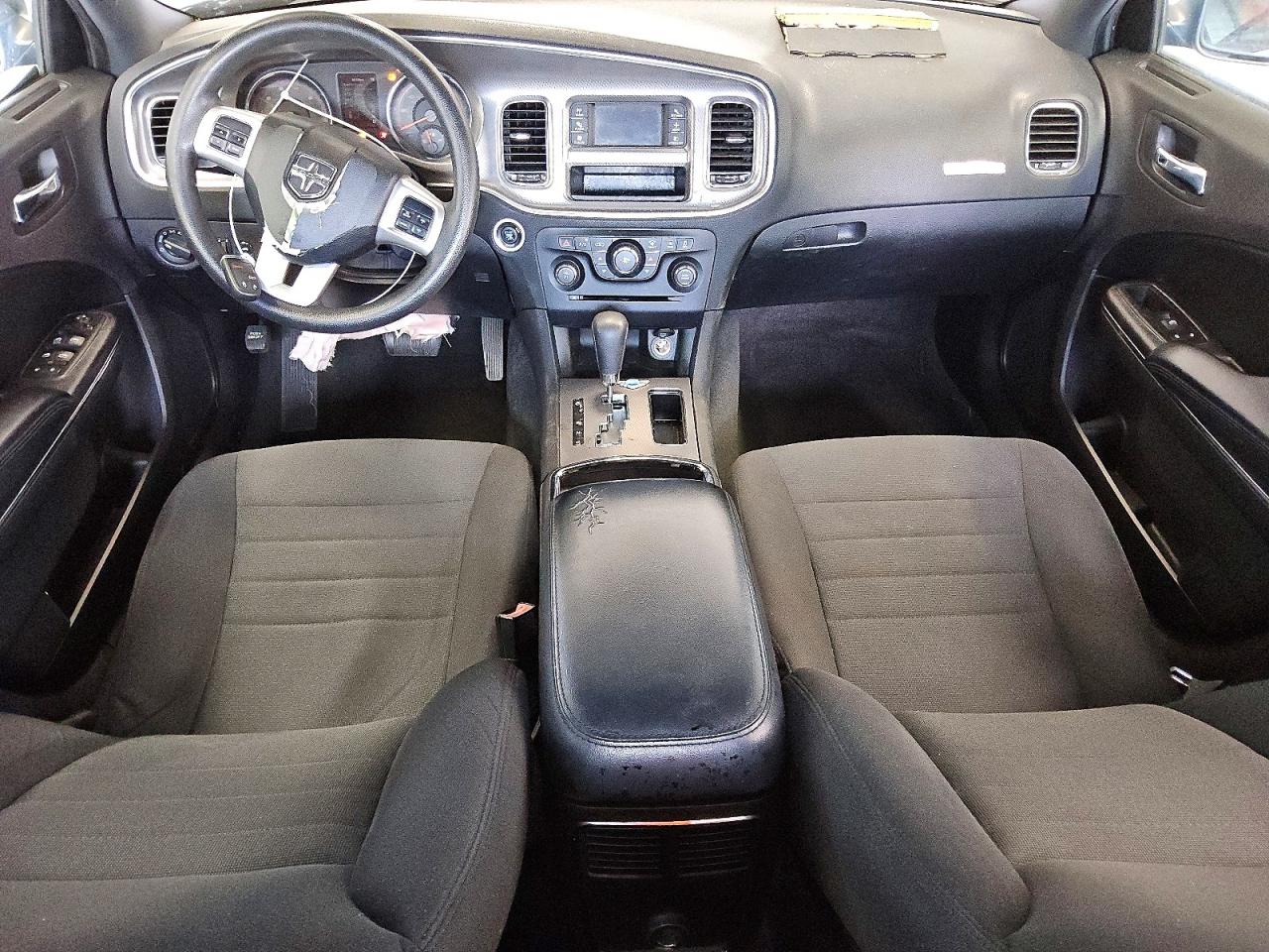 Dodge Charger Se