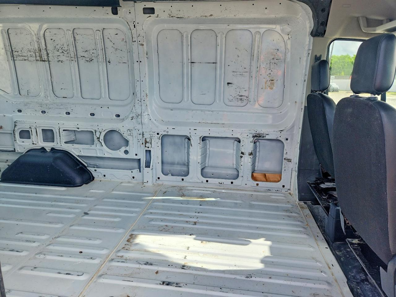 Ford Transit T-250